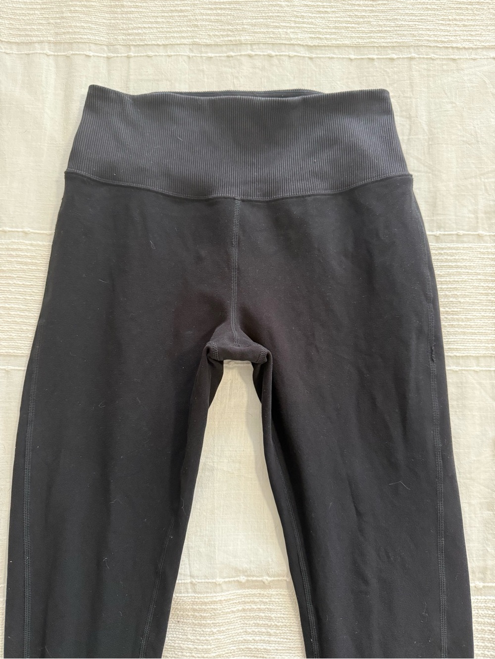 Alo High-Waist Black Leggings